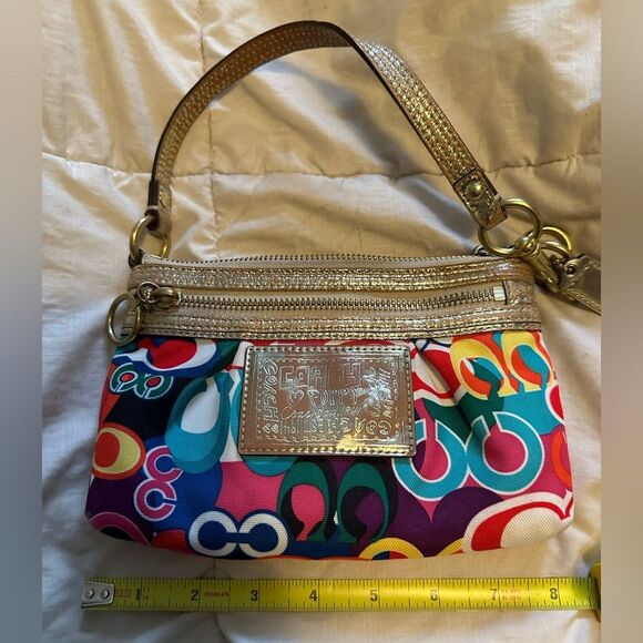 Coach Poppy Pop C Glam Wristlet bright fun print Gold accents leather preloved - Picture 3 of 10